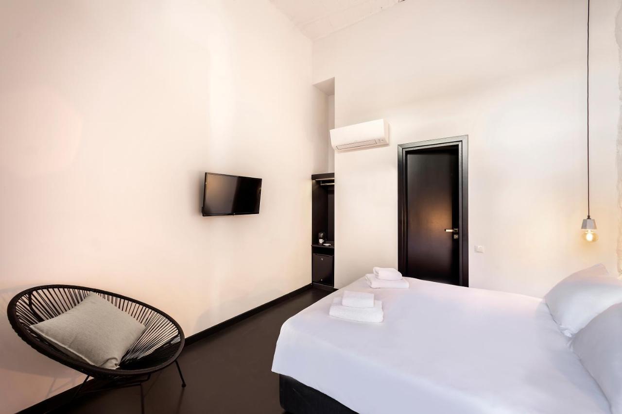 Hotel Nin&Bau Sarri 2 à Athènes Extérieur photo